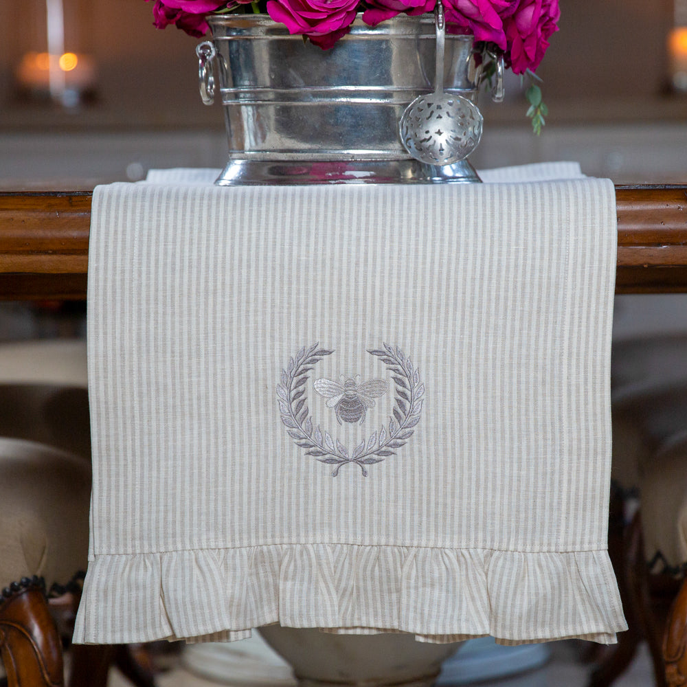 Lavender Round hand towel with embroidery