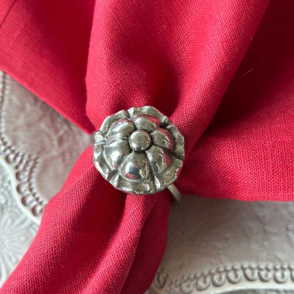 Vintage Deco Napkin Ring Set - New