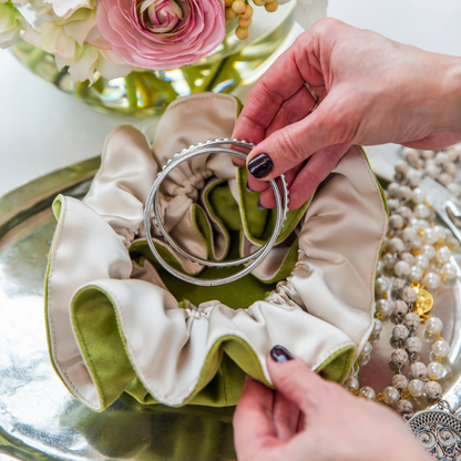 Velvet Jewelry Blossom Pouch