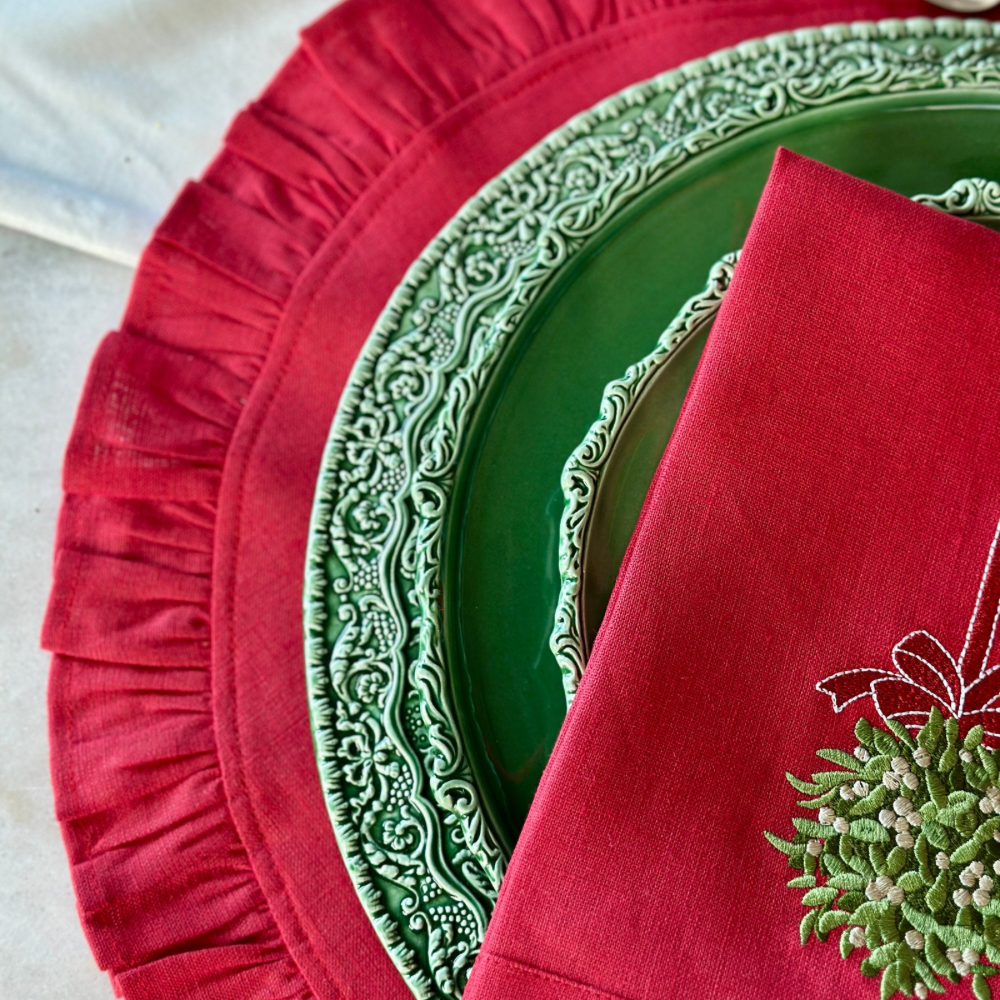 Round Ruffle Linen Placemat - Two Sizes