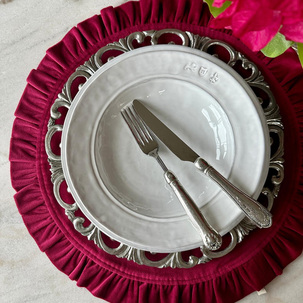 Velvet Round Placemat with Ruffle - New Color