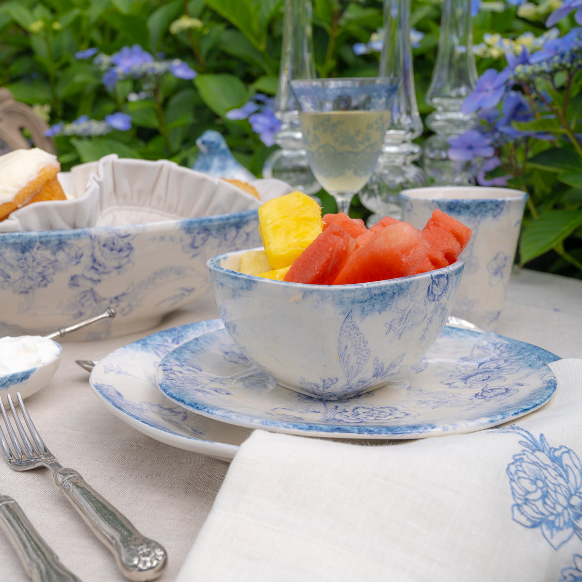 Blue clearance square dinnerware